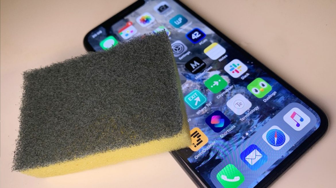 Chất tẩy rửa sẽ là khắc tinh của điện thoại iPhone trong thời gian tới